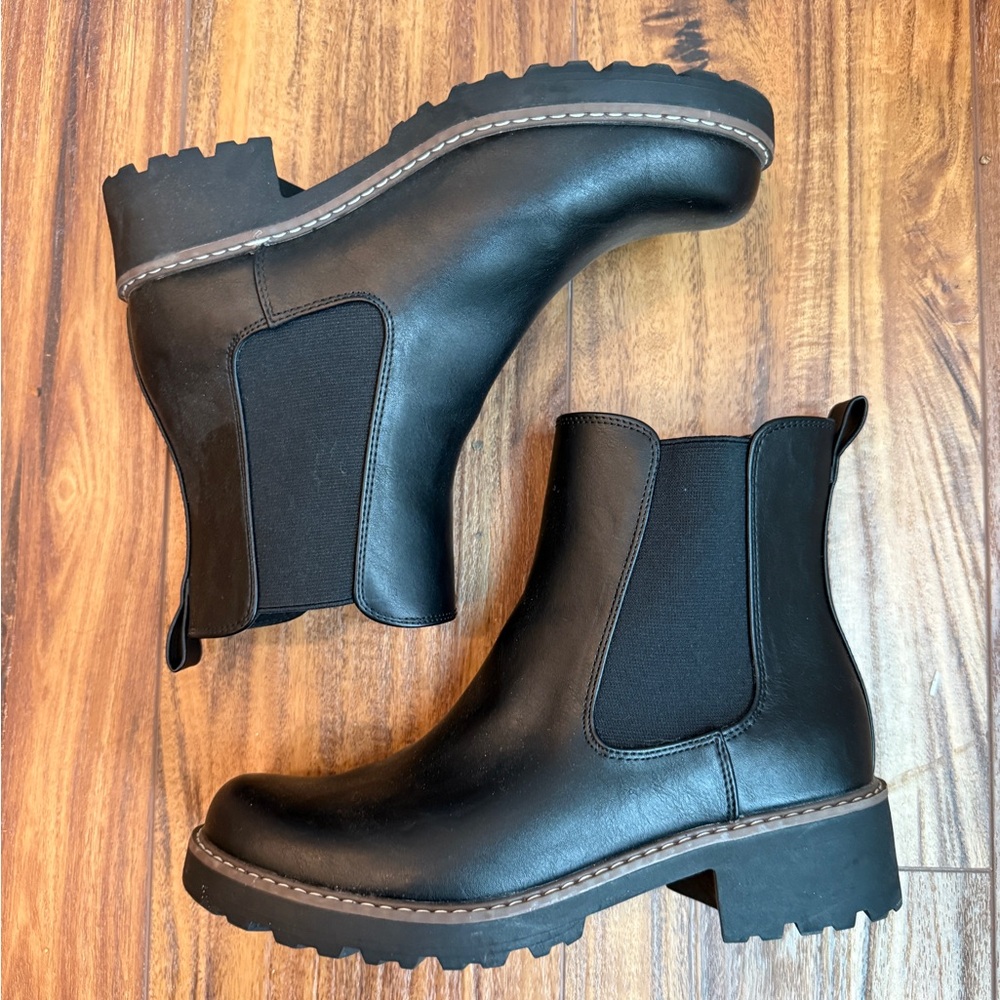 Universal Thread Black Celina Boots